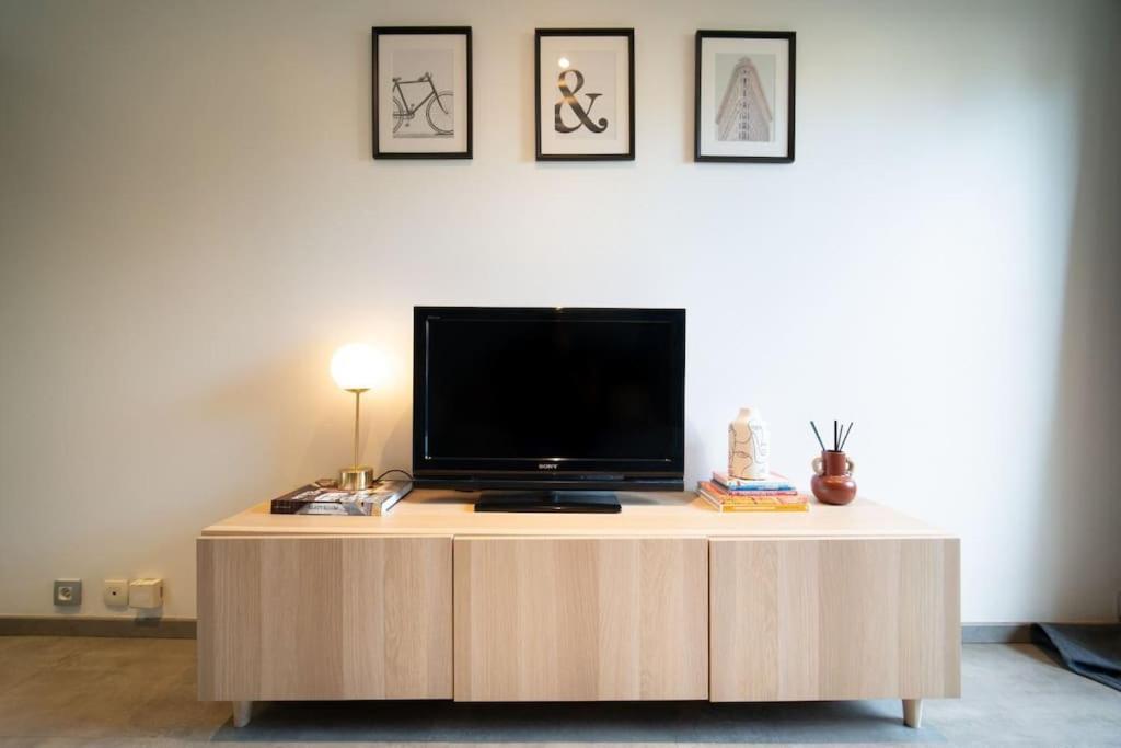 Air-Conditioned Apartment With Private Parking Marseille Extérieur photo